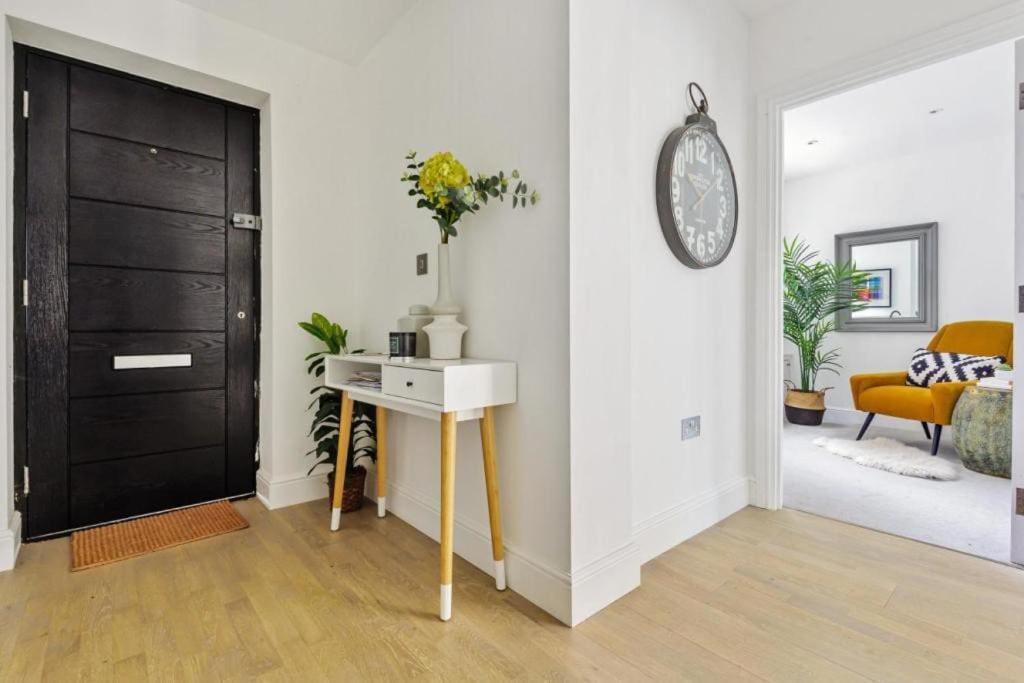 Amazing 3 Bed Interior Designed House With Garden - 114 The Hervey Londen Buitenkant foto
